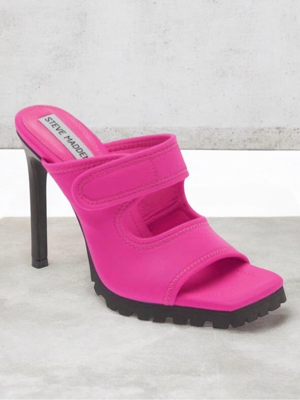 Steve Madden Voided Fuchsia Heeled Sandals